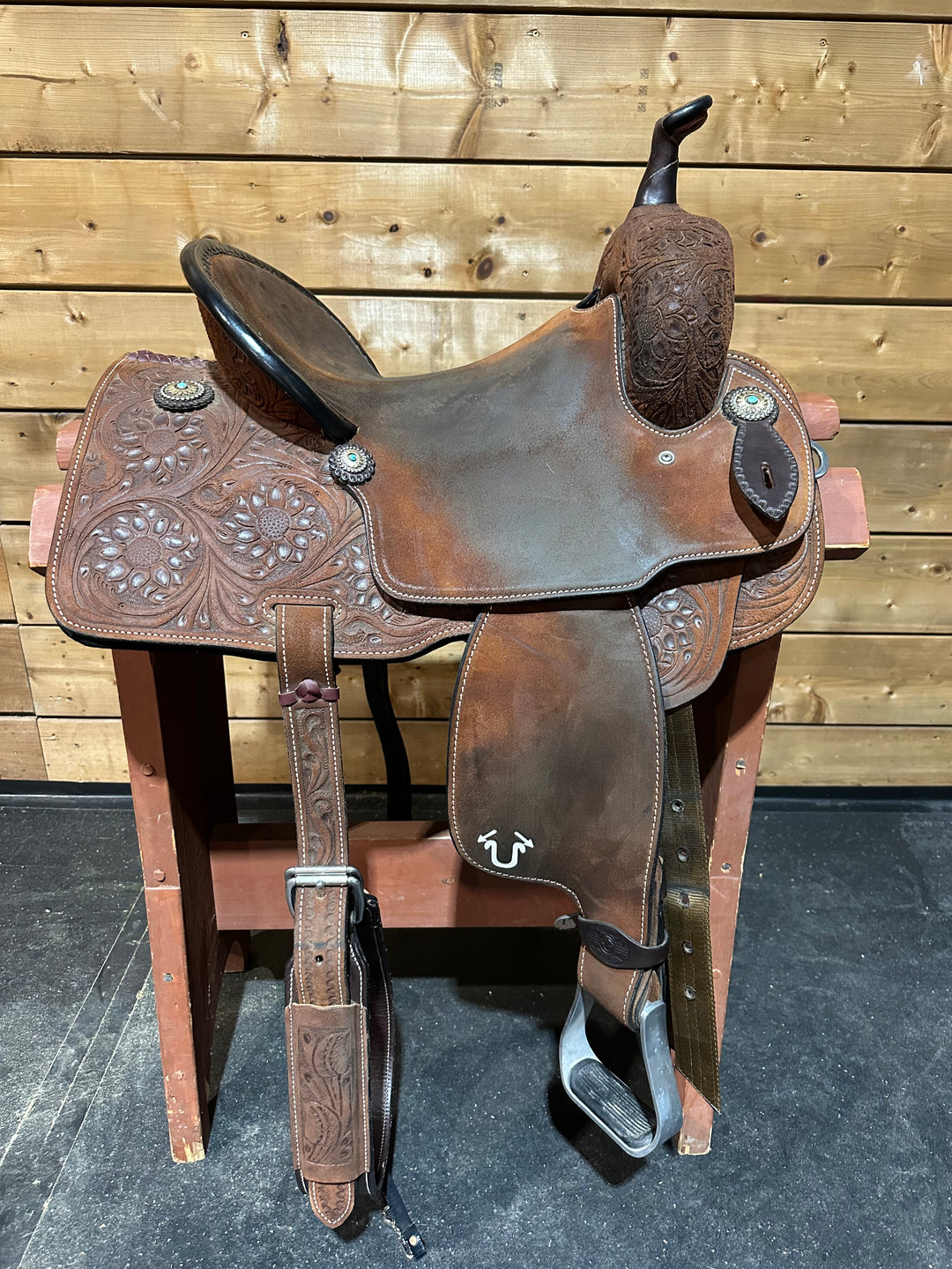 ★OSTKAKA★ Cadel Cross Saddle Silver Silver Saddle — Past Auction Highlights — Old West Events